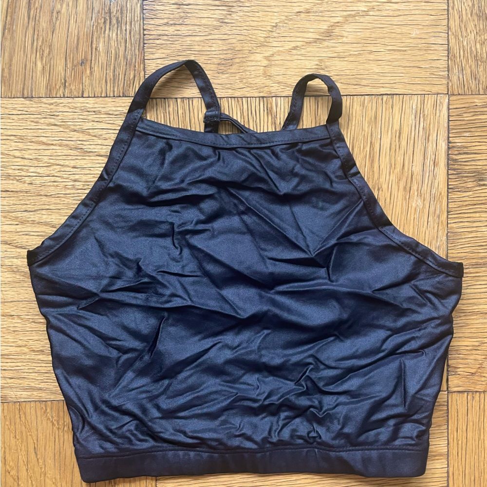 Chill by Will Black Sheen Alive Crop Top/Sports Bra Size 0/1 (XS/S) EUC